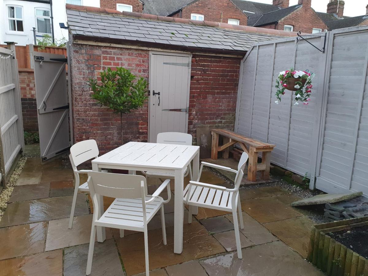 Luxurious 3 Bedroom House With Permit Parking Norwich Esterno foto